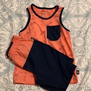 Boys size 4 Airwalk Set